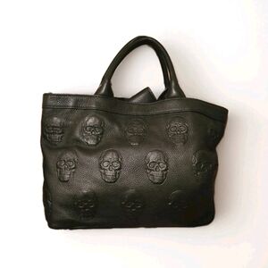 NEW! NWOT IO PELLE Italy Large 3D Skull Leather Weekender Tote Bag Black